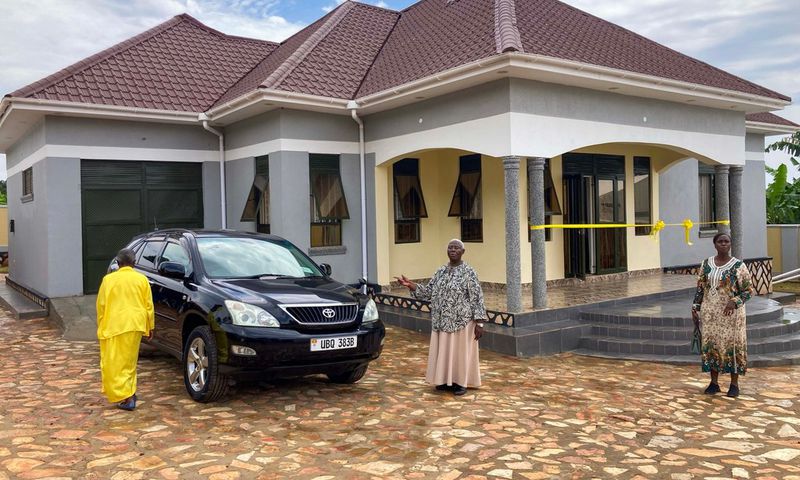 Nakampi's house and car