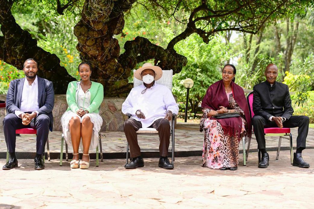 Museveni meets Kayihura