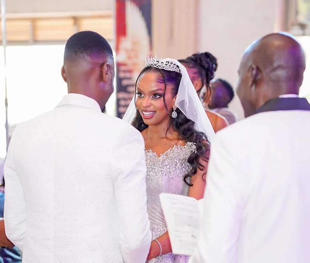 Jonas weds Baby Gloria