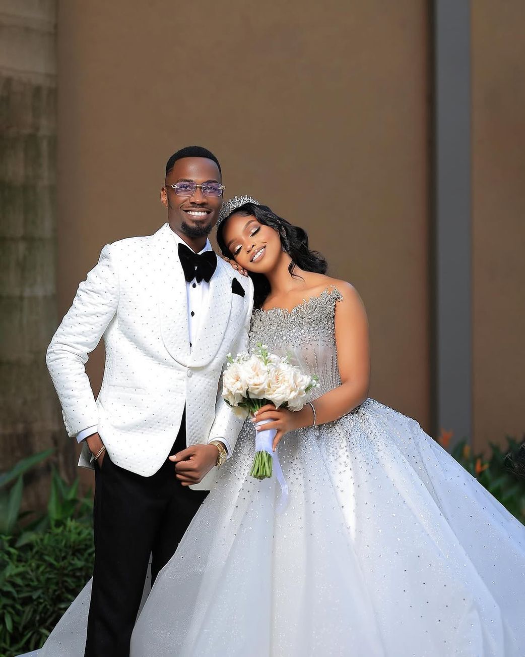 Jonas weds Baby Gloria