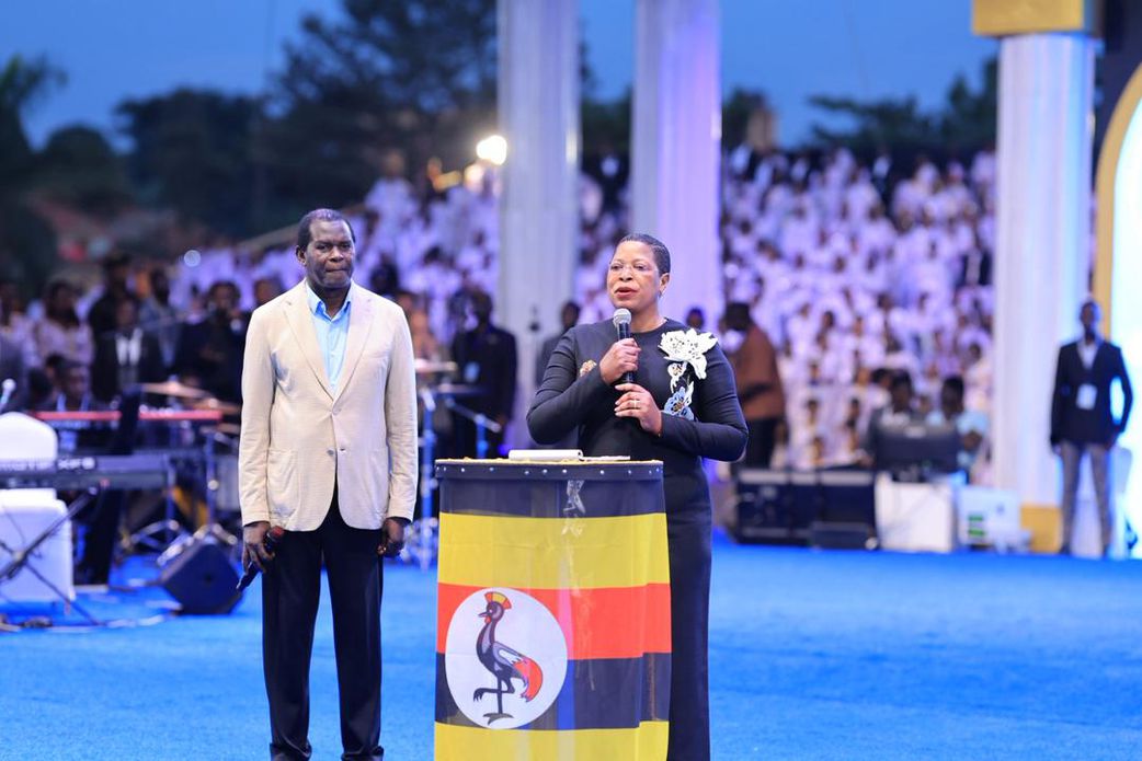 Benny Hinn prays for Buganda, war-ridden homeland, Israel