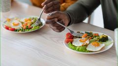Spreading your calories throughout the day may keep your metabolism humming