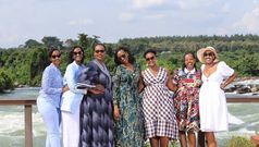 Diana was joined by her two sisters and four other ladies on the getaway