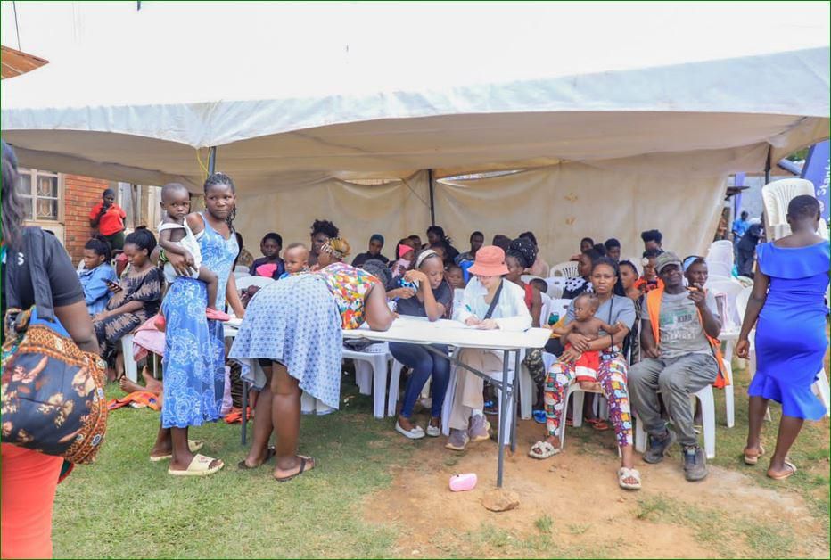 Some of the residents that benefitted from the donation