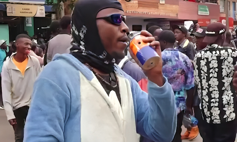 How protestor fooled the world that he was smoking teargas