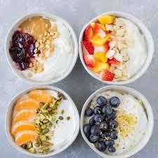 Yoghurt bowls variety [TheCleanEating]