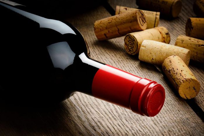 7 Surprising ways wine corks can upgrade a home