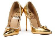 Jada Dubai And Passion Jewellers Passion Diamond Shoes is one of the most expensive shoes in the world [thejewelerblog]