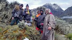 Rwenzori mountain climbers