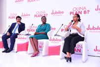 Dorucs Kuhimmbsa speaking at the event