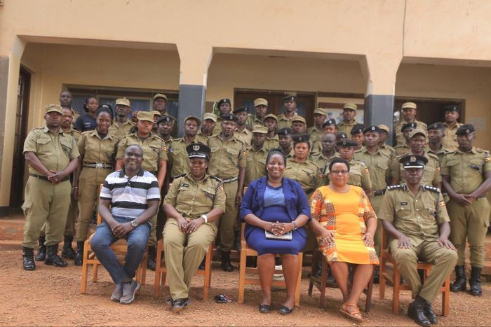 Senior officers were found to be more competent in dealing with communities
