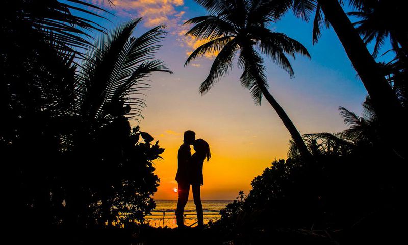102 heart-warming love messages and quotes for her/Pexels