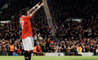 Manchester United 2-1 Barcelona: Player ratings as Fred shines for Red Devils