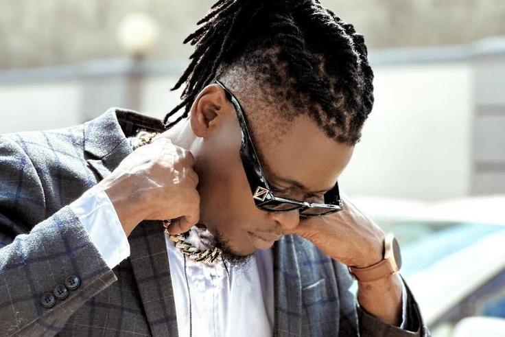 Singer Pallaso