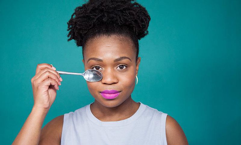 Spoon to curl your lashes [Huffpost]
