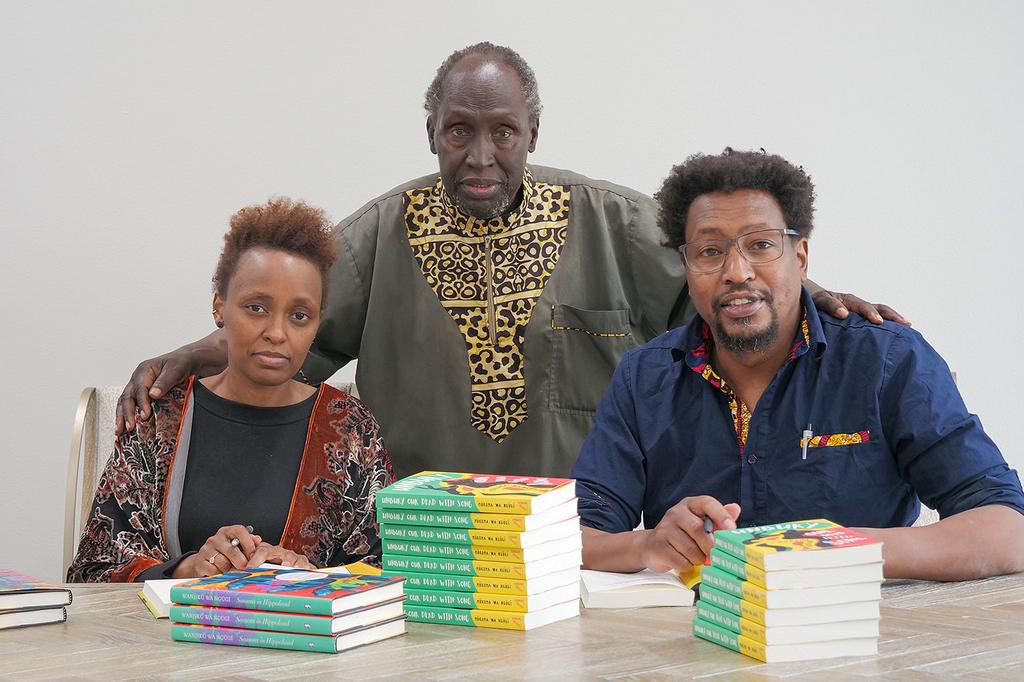 Ngugi wa Thiong'o and his children Mukoma wa Thing'o and Wanjiku wa Thiong'o