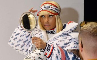 Avoid head to toe designers [Yahoo]