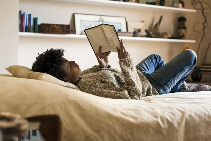 The benefits of reading a book everyday [TheTodayShow]