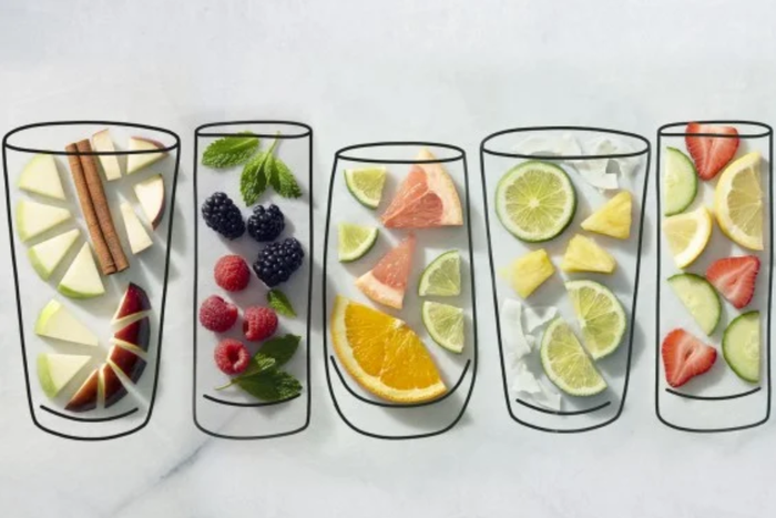 How to prepare delicious water to boost daily hydration