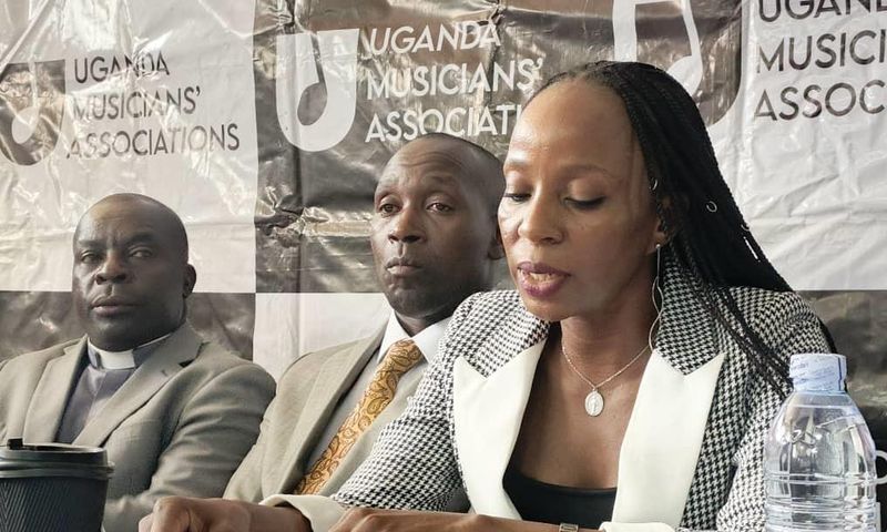 Phina Mugerwa Masanyalaze the UMA General Secretary addressing press