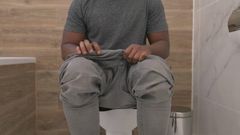Should you poop everyday? [istockphoto]