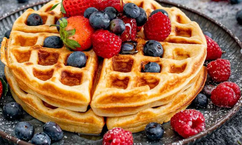 Easy waffle recipe [CravingHome]