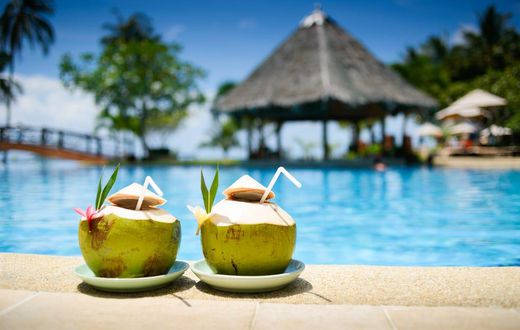 Costco Travel offers vacation packages to destinations like Tahiti.IM_photo/Shutterstock