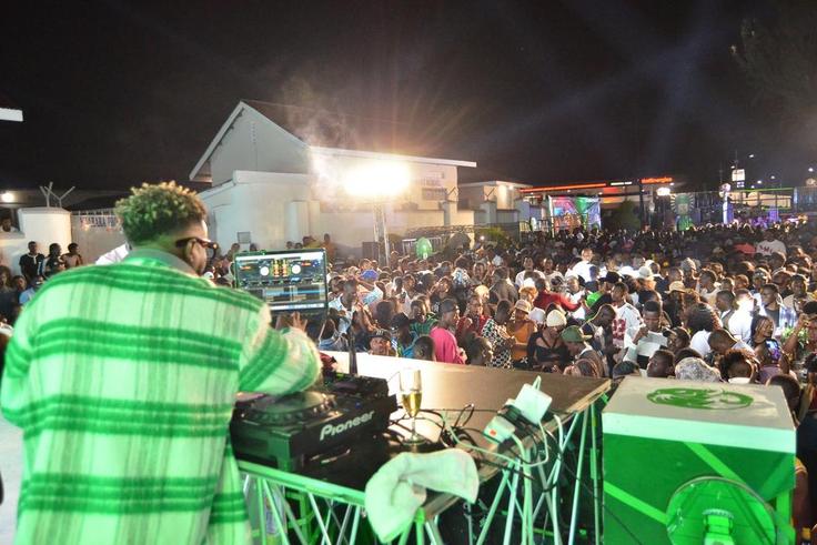 DJ Roja, DJ Tonny, DJ Banx, DJ Red, and Jeff DJ among many others, took to the stage and unleashed a shower of electrifying tunes that had the crowd in a frenzy.