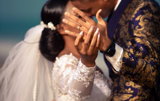 Wedding night: reality and how to manage your expectation/Pexels/Junior Karrick Djikounou