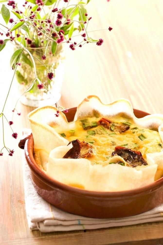 Baked eggs with feto