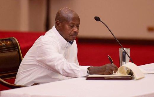 President Museveni on Wednesday night issued a statement reassuring Ugandans on the World Bank loan freeze