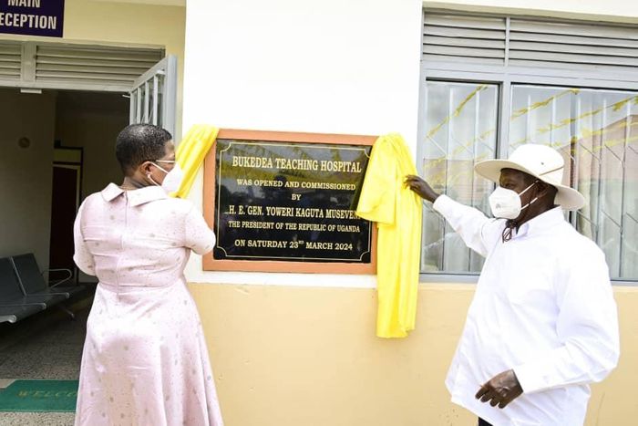 President Yoweri Museveni and Speaker Anita Among at the launch of the health facility