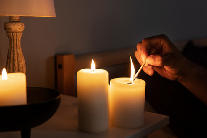 7 Painless ways to get through a power blackout
