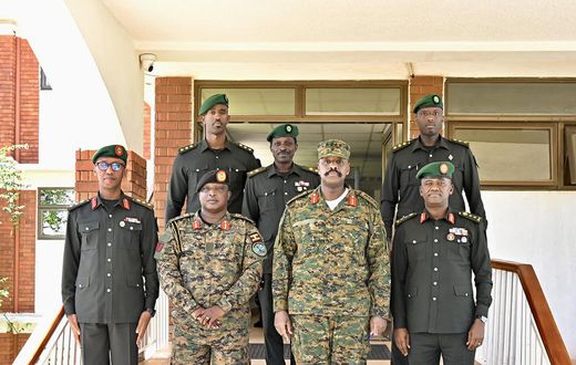 The Chief of Defence Forces, General Muhoozi Kainerugaba, on Wednesday afternoon, April 17 held a meeting with a delegation from the Rwanda Defence Force (RDF) at Mbuya UPDF Barracks.