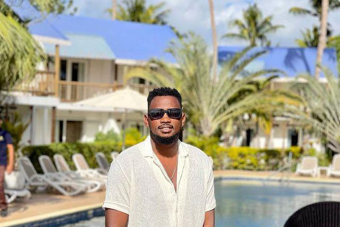 Check out affordable luxurious vacation destination in Mauritius Levixone is enjoying/Instagram
