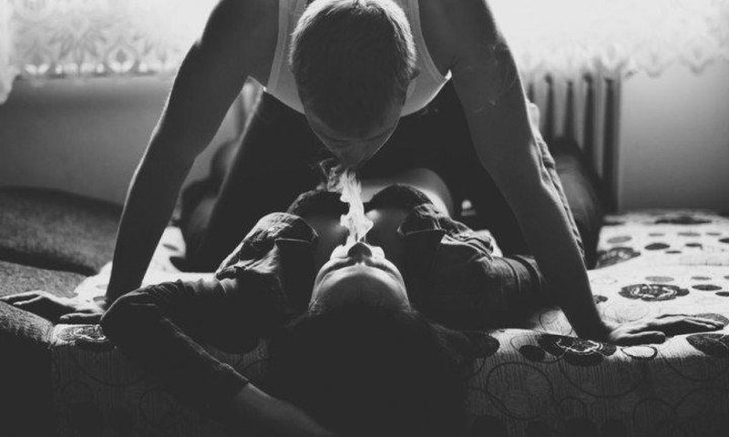 Sex when high poses some risk [Hakunasupply]
