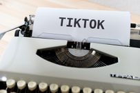 TikTok download tips/Pixabay