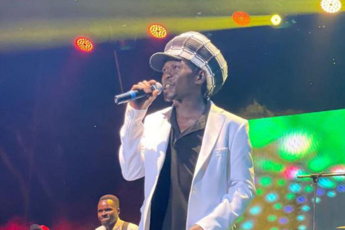 Madoxx Sematimba performing at Roast and Rhyme