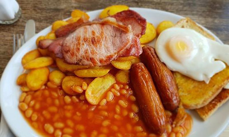 An English breakfast [BBCGoodFood]