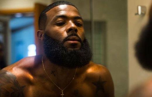 Guy shows off 'beer belly' transformation/Pinterest