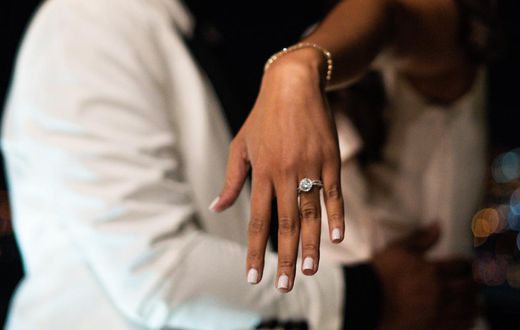 10 Romantic ways to make your proposal irresistible