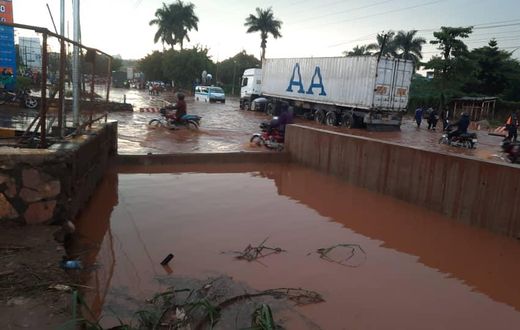 Jinja Road was submerged around Kyambogo following Wednesday's downpour