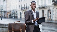 6 reasons a briefcase is ideal when starting a career