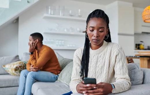 When to break up with someone you love[istockpho to]