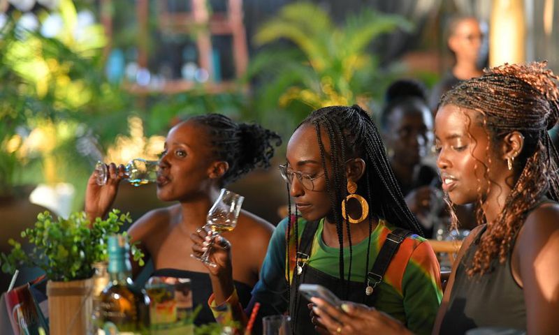 A sneak peek into the organisation suggests that each table will be complete with a bottle of Singleton, to ensure that every guest can savour the luxury of the exceptional whisky alongside their gourmet meal.