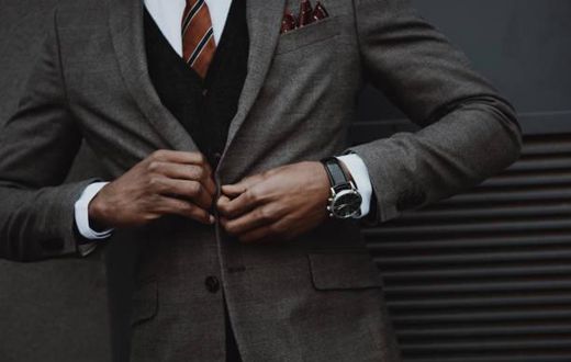 5 ways a watch is a superior accessory