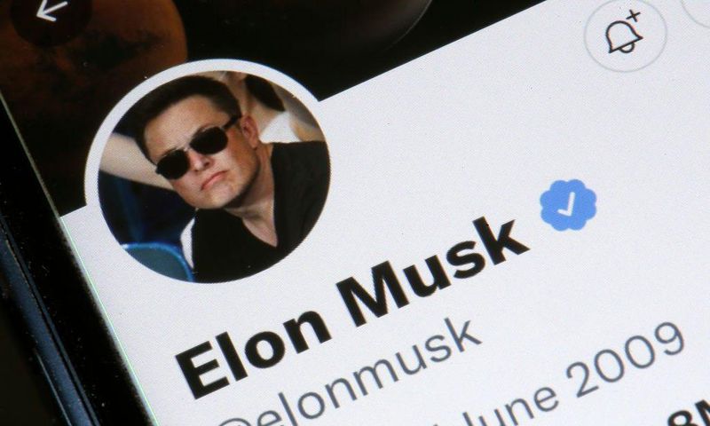Elon Musk has announced that Twitter would introduce an $8 monthly verification fee for users who want to keep their blue tick. But some big names have spoken out against the move.