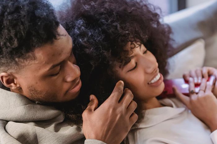 6 questions couples need to ask each other often to grow together