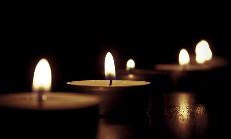 How to cope with Mother's Day for those without a momKyasarin/Pixabay