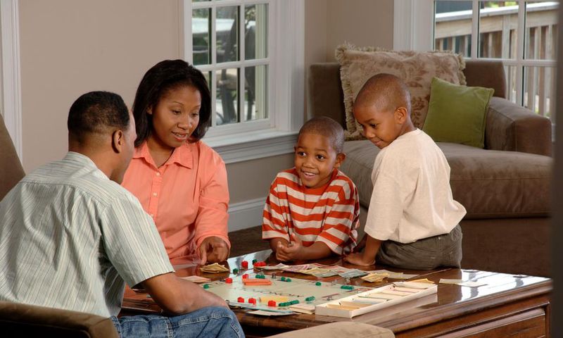 Board games are a good way to reduce boredom [wikimedia]